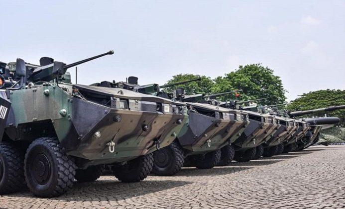 Afp Pandur Panser Pandur II 8X8 FSV Dirakit dengan Spesifikasi Amfibi ...